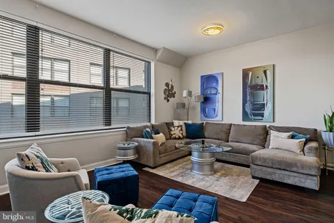 $299,000 | 1100 South Broad Street, Unit 515C, Philadelphia, PA 19146