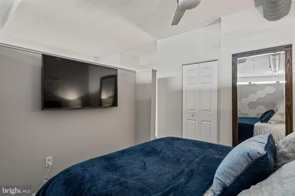 $299,000 | 1100 South Broad Street, Unit 515C, Philadelphia, PA 19146