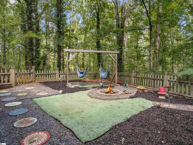 $268,500 | 217 Chatham Court, Greenwood, SC 29649