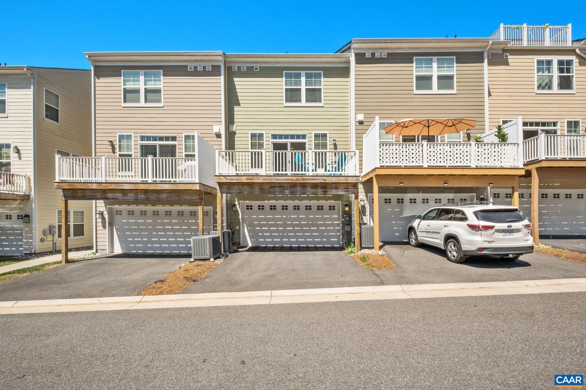 523 Caddy Alley Charlottesville, VA 22911 - Photo 2 of 33