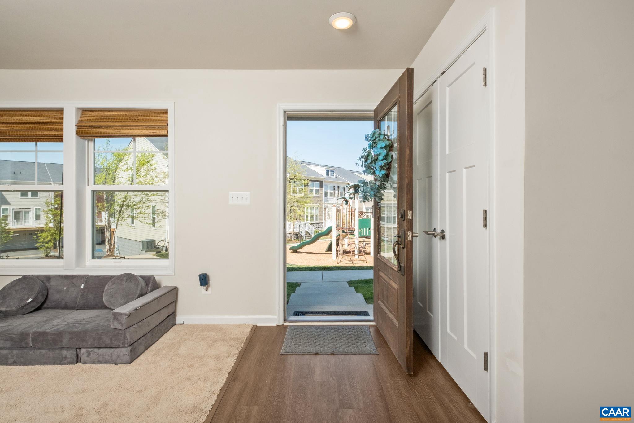 523 Caddy Alley Charlottesville, VA 22911 - Photo 5 of 33