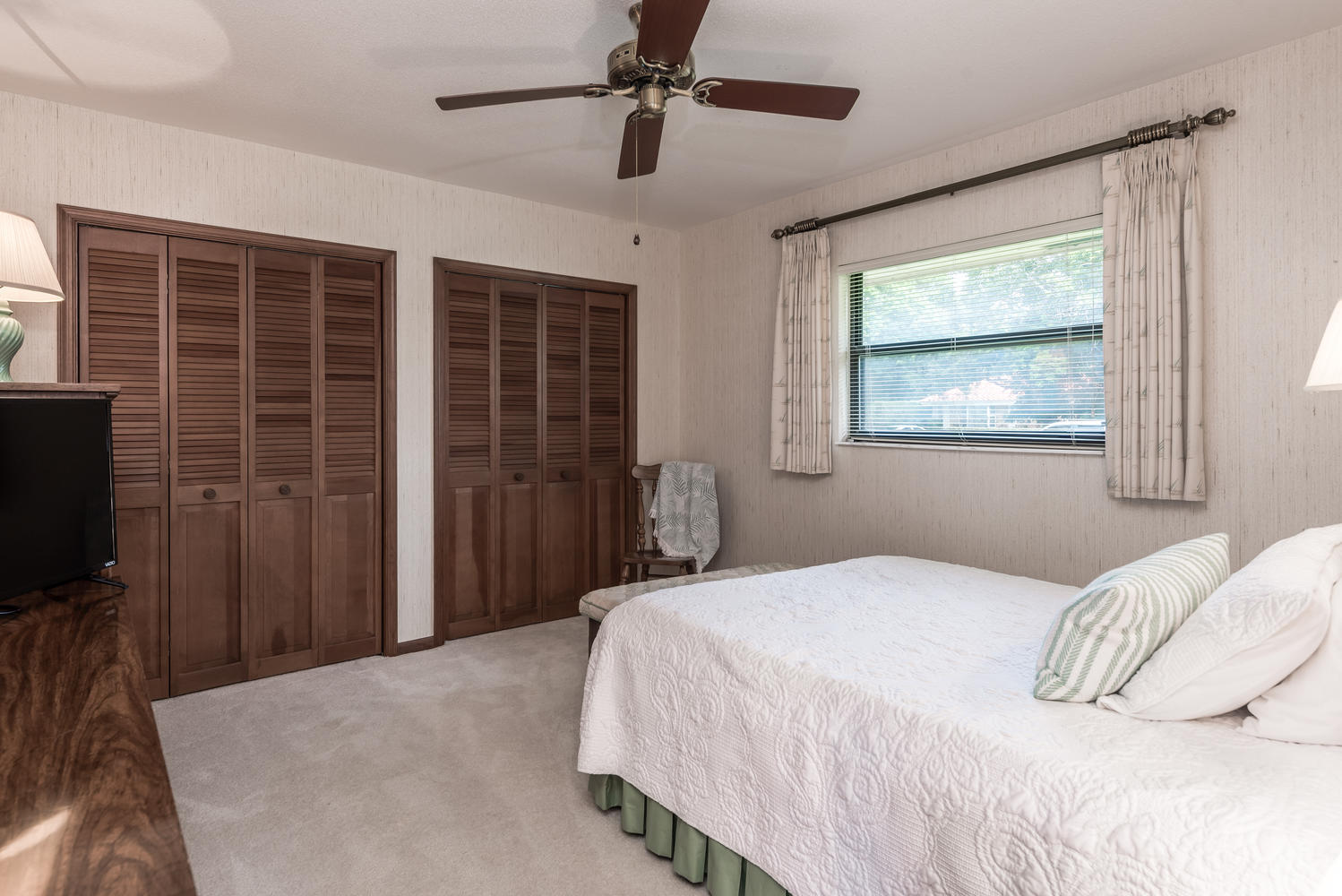 6742 Entrada Place Boca Raton, FL 33433 - Photo 20 of 29 Must See Property-large-020-001-Bathroom