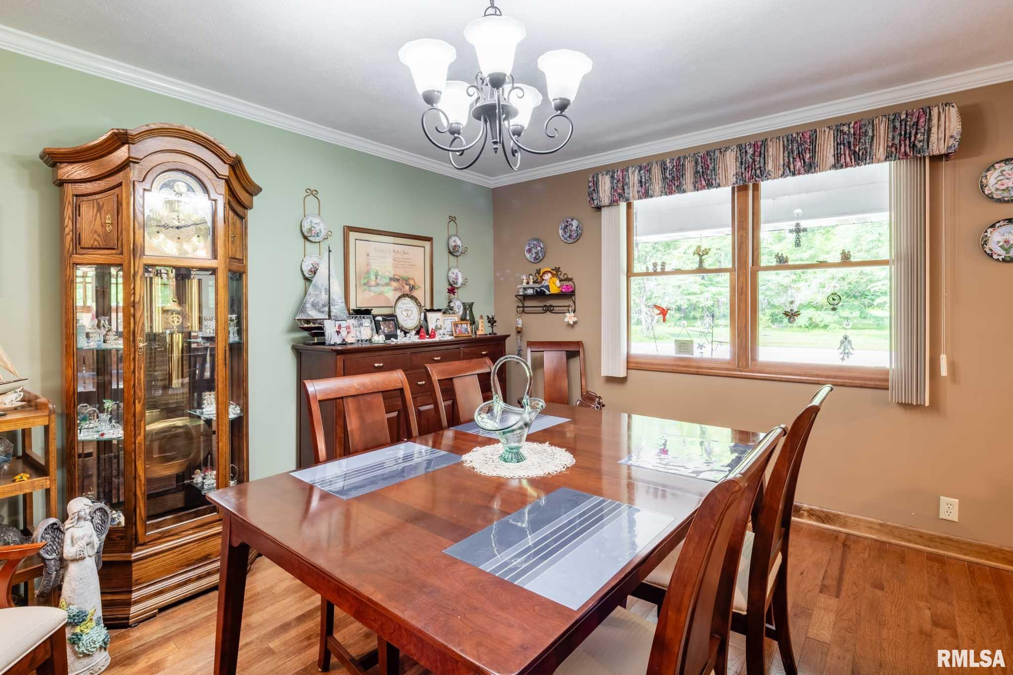 408 West Flora Street Valier, IL 62891 - Photo 10 of 33 Gallery Image 10