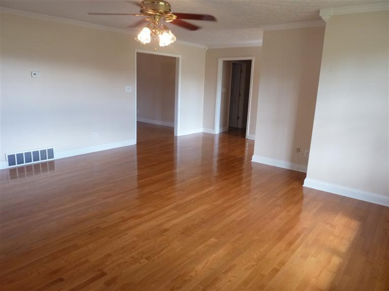 423 Old Union Road London, KY 40744 - Photo 3 of 30 Photo 3