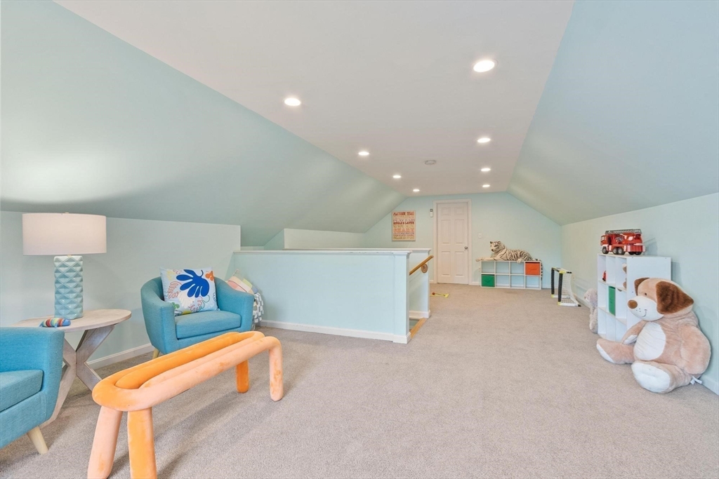 83 Pleasant Street Ayer, MA 01432 - Photo 31 of 41