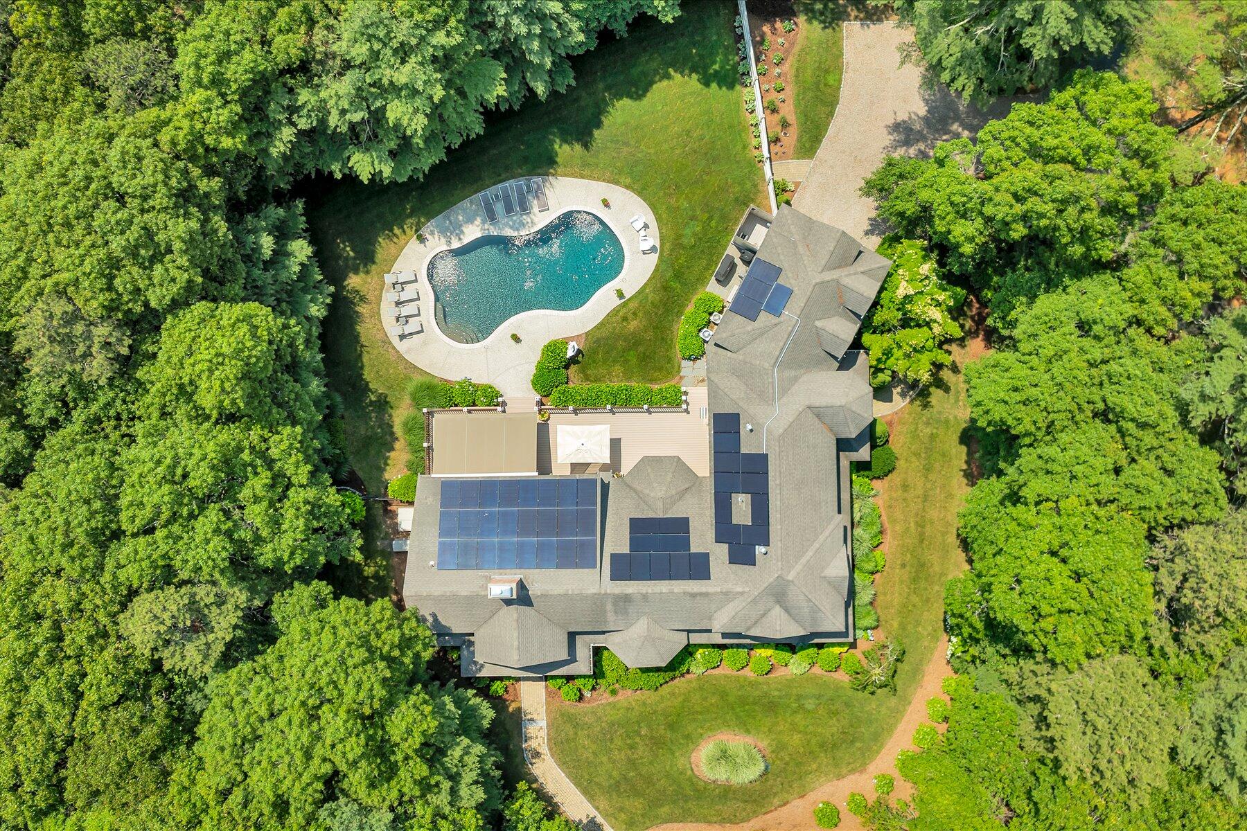 72 Highwood Way Mashpee, MA 02649 - Photo 5 of 39 mls05