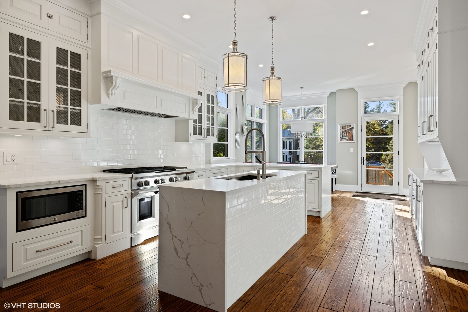 1343 Ridge Road Wilmette, IL 60091 - Photo 5 of 60