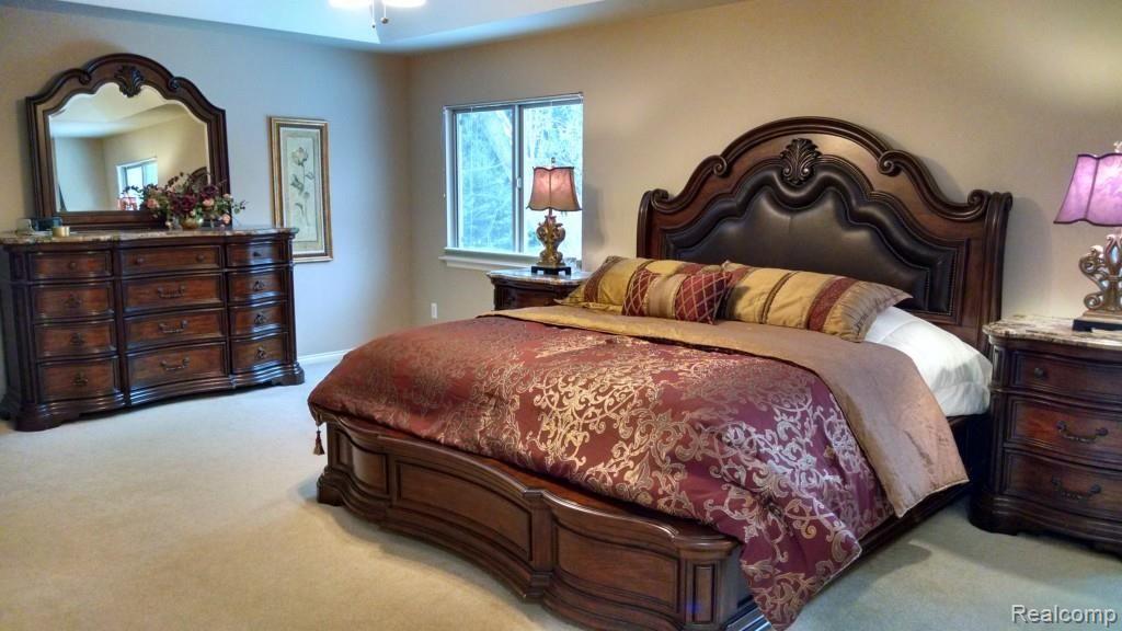 30455 South Greenbriar Road Franklin, MI 48025 - Photo 9 of 25 master bedroom