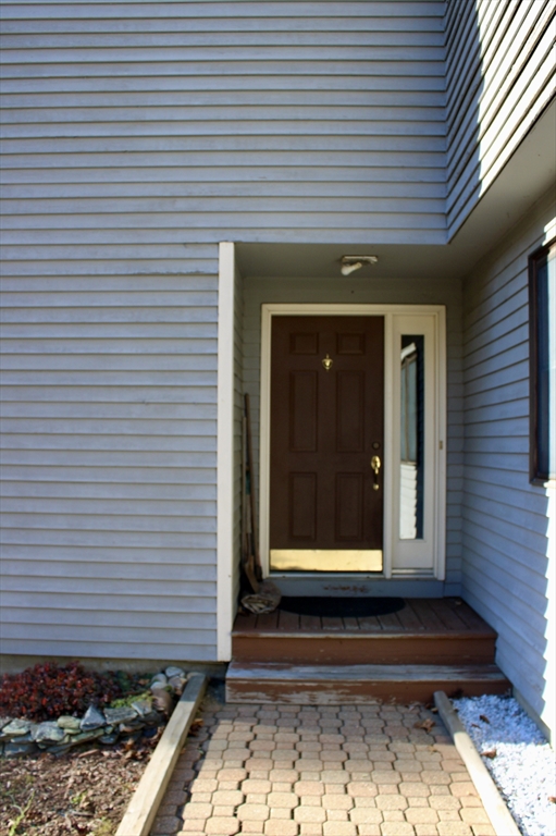 122 Sand Gully Road, Unit B Sudbury, MA 01776 - Photo 4 of 20 Gallery Image 4