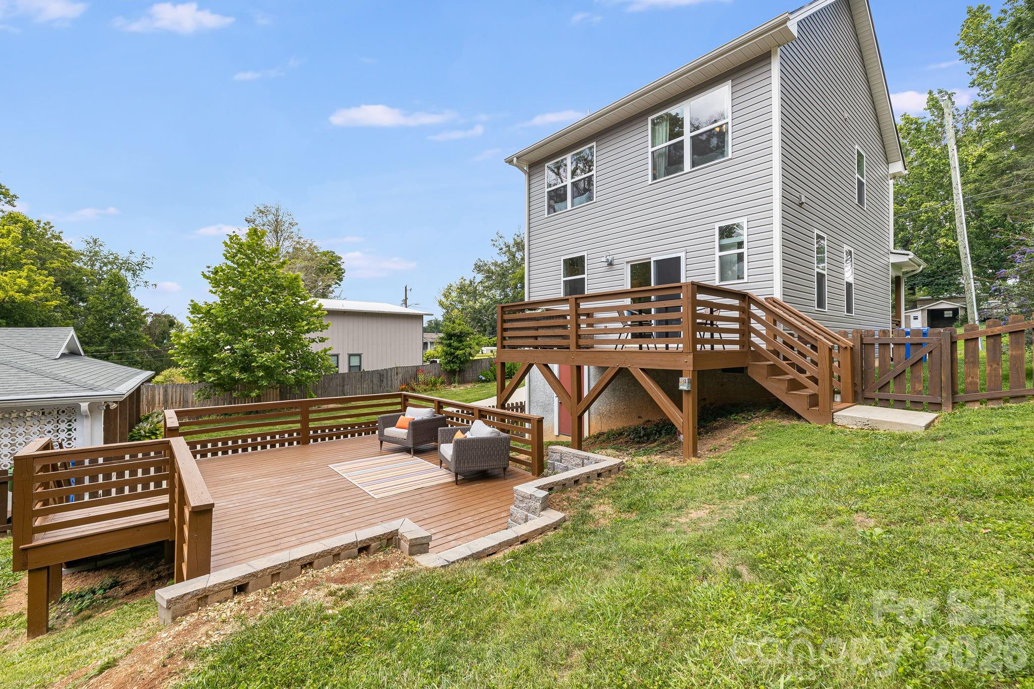 81 Bellevue Road Asheville, NC 28803 - Photo 31 of 35