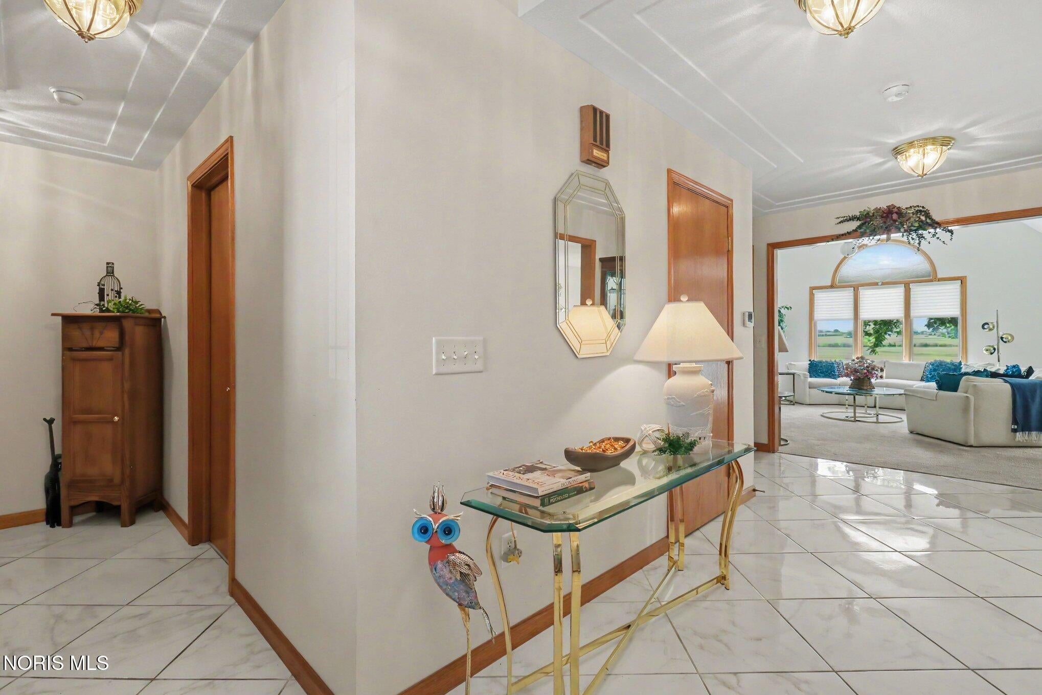5438 Bay Shore Road Oregon, OH 43616 - Photo 4 of 26 Gallery Image 4
