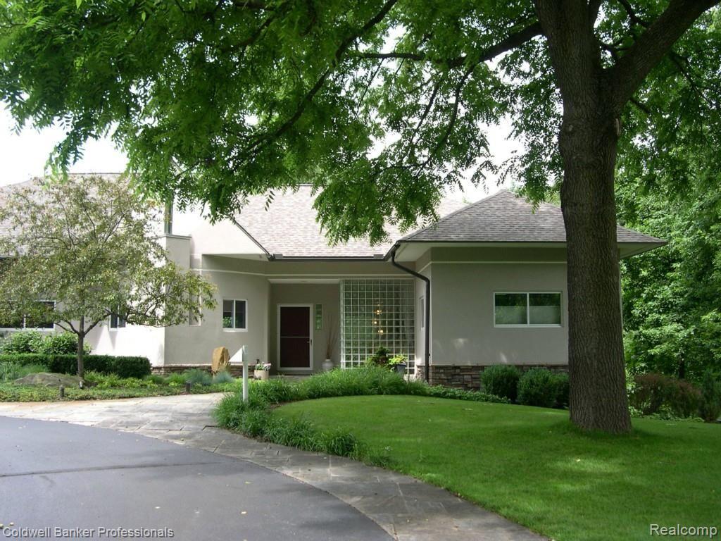 5800 Orion Rd.