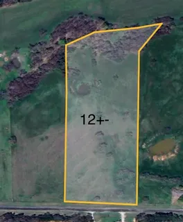 a view of bathroom with shower