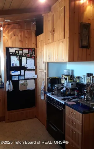 $365,000 | 5 3rd Street, Marbleton, WY 83113