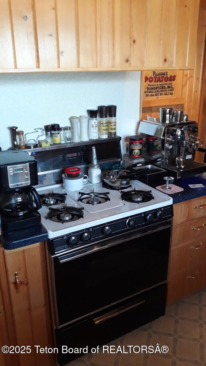 5 3rd Street Marbleton, WY 83113 - Photo 10 of 40 5 West Third St.