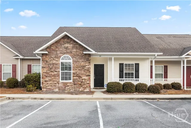 $164,900 | 401 Barry McCaffrey Boulevard, Hinesville, GA 31313