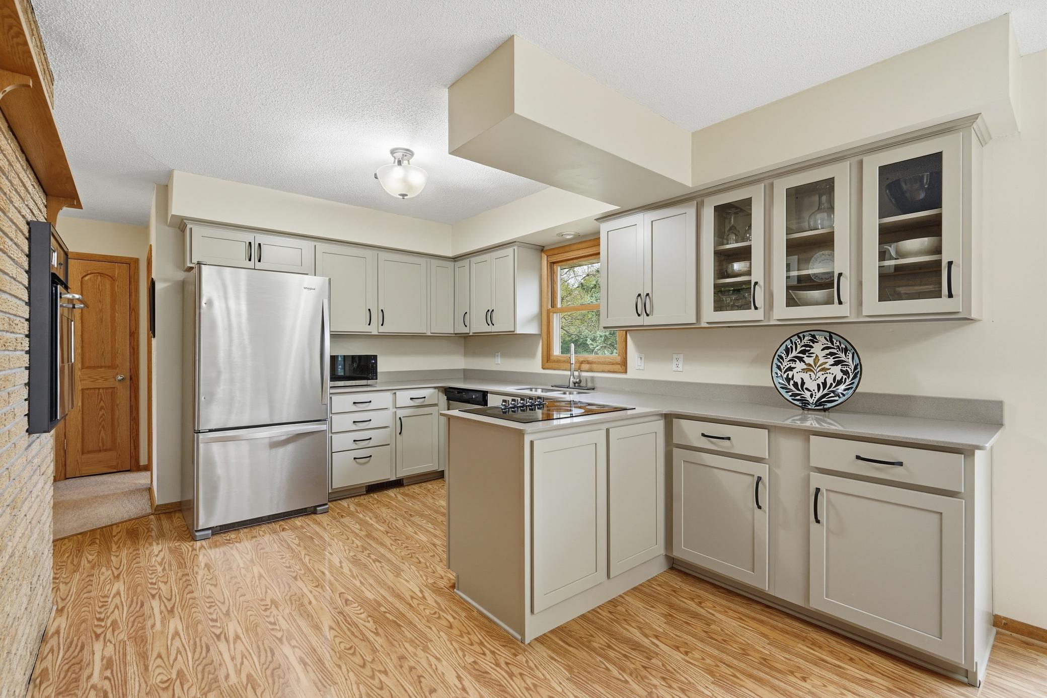 1343 Hillwind Road Northeast Fridley, MN 55432 - Photo 4 of 36 Gallery Image 4