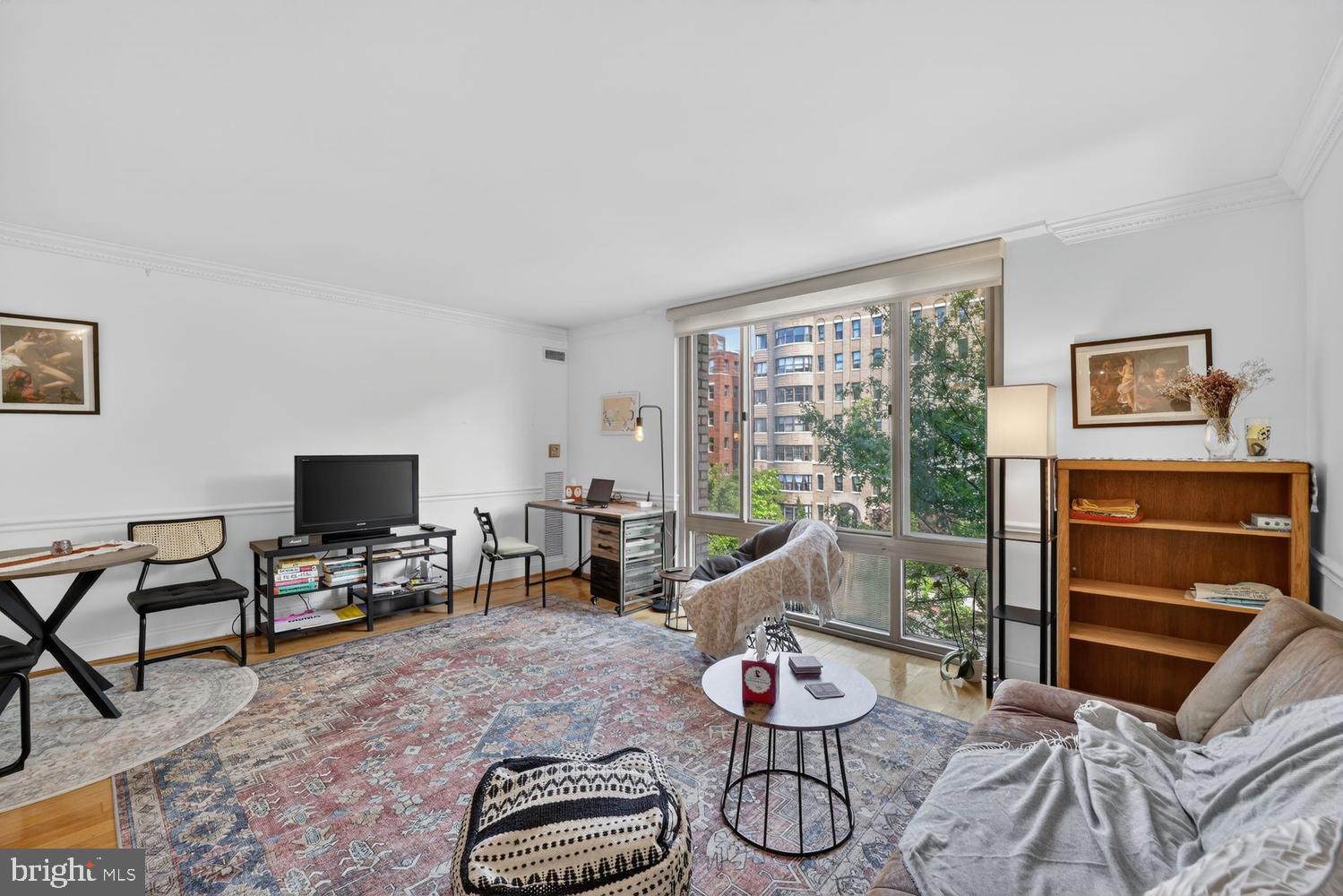 950 25th Street Northwest, Unit 406N Washington, DC 20037 - Photo 1 of 27 Claridge House #406N