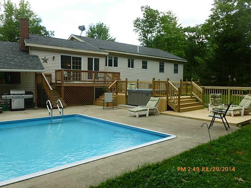 5 Arthur Drive Standish, ME 04085 - Photo 27 of 32 Swimming Pool/Hot Tub/Sauna.