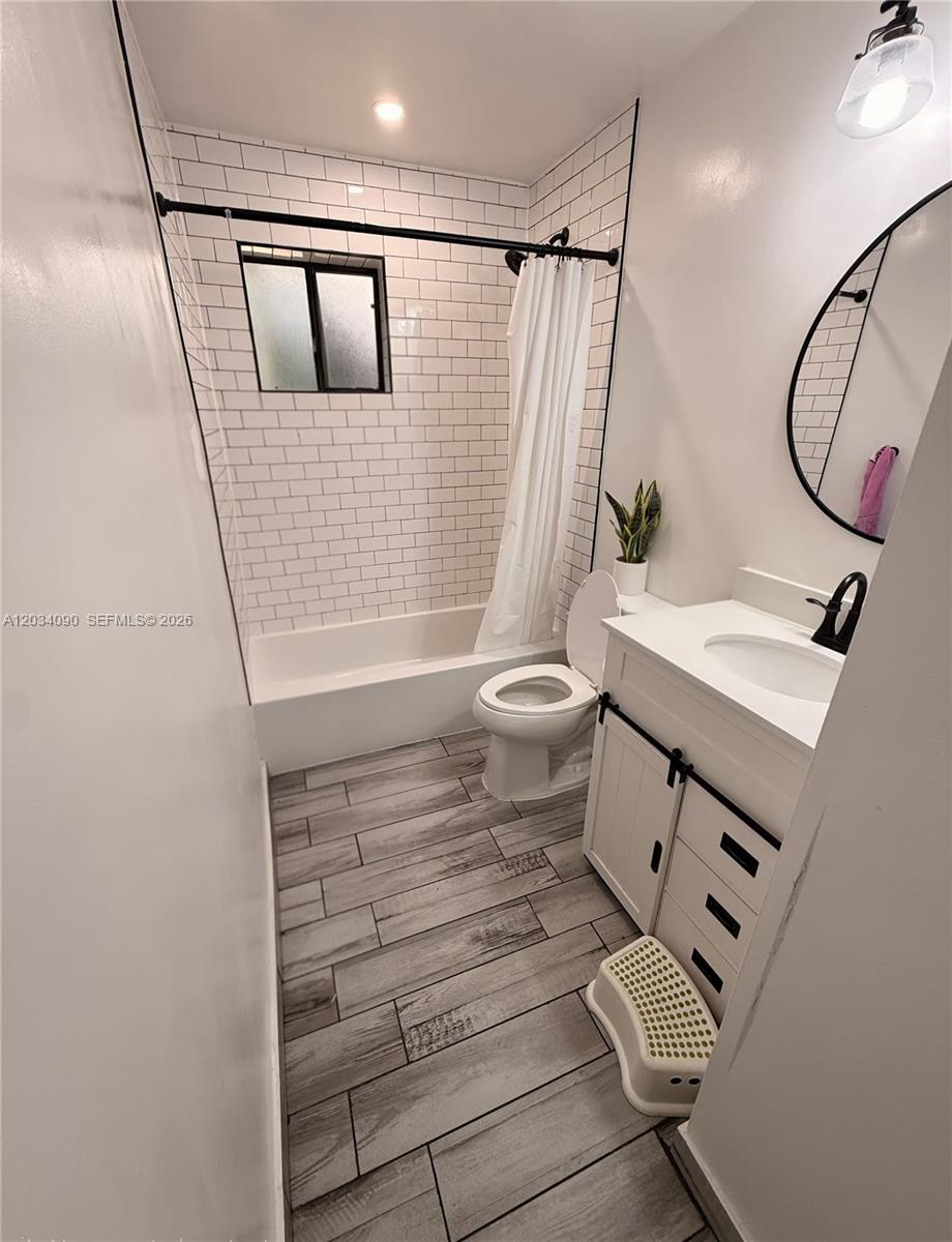 8520 Southwest 133rd Avenue Road, Unit 424 Miami, FL 33183 - Photo 4 of 15