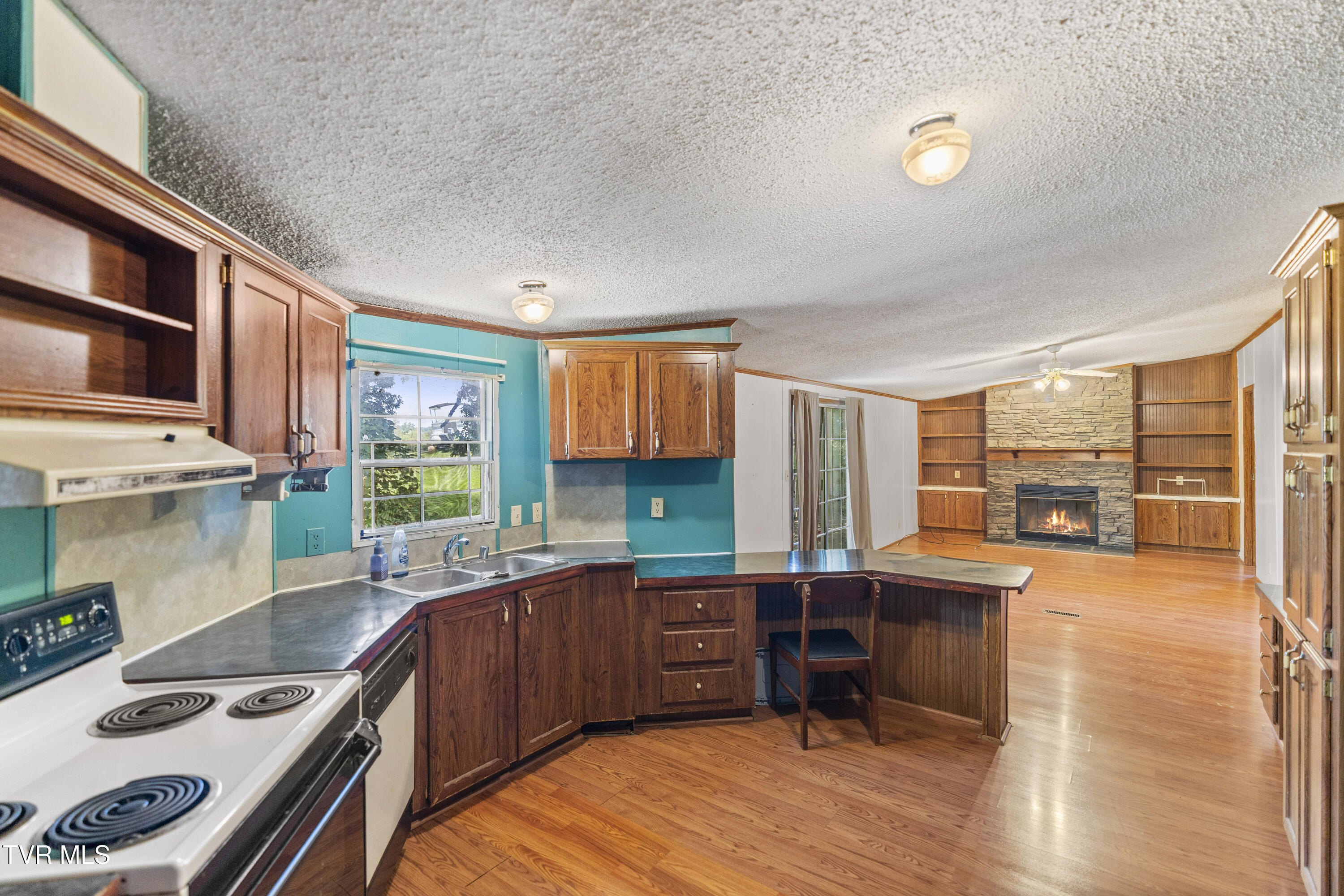 55 Short Limestone, TN 37681 - Photo 11 of 24 DSC08690