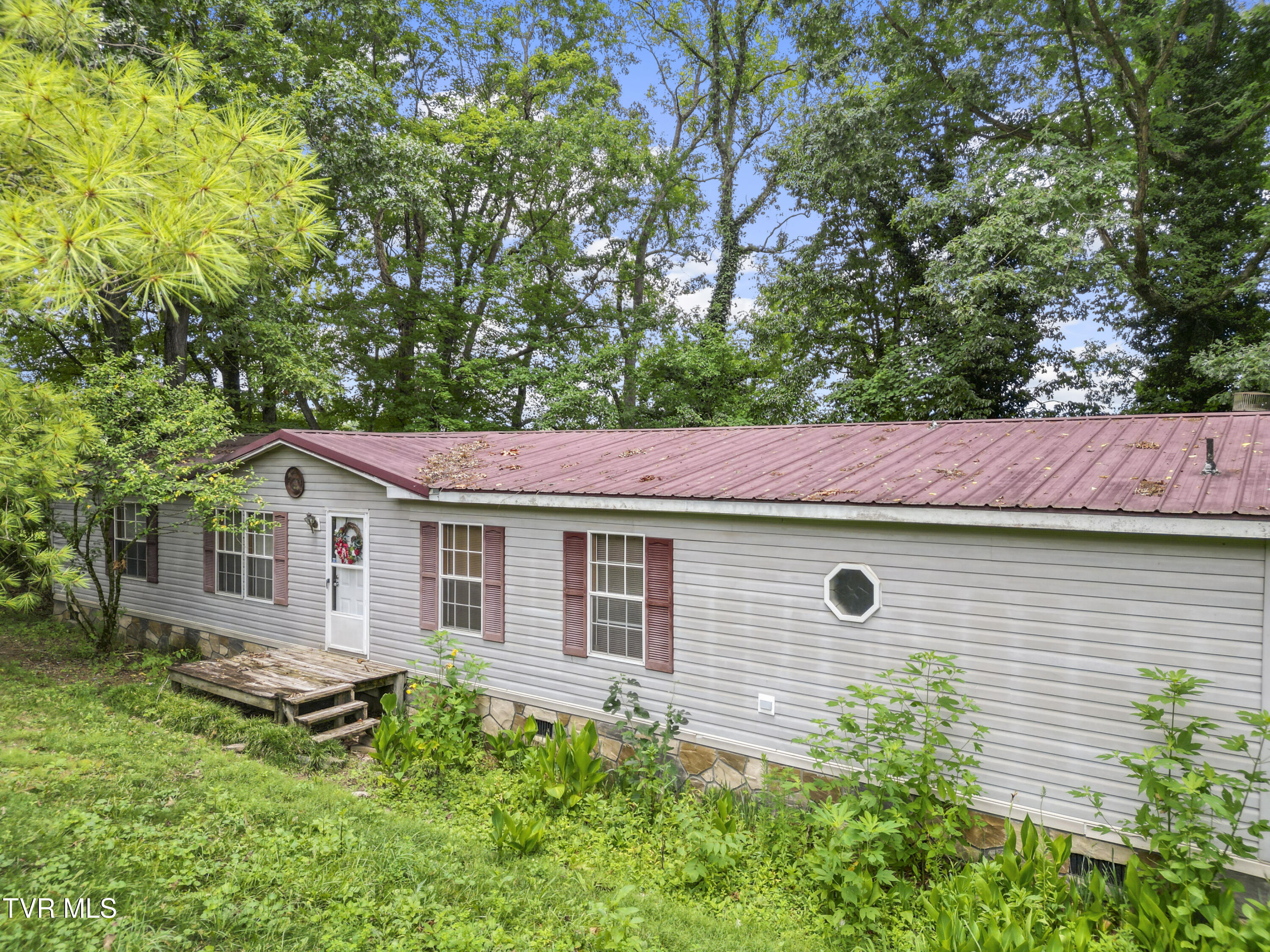 55 Short Limestone, TN 37681 - Photo 2 of 24 DJI_0302