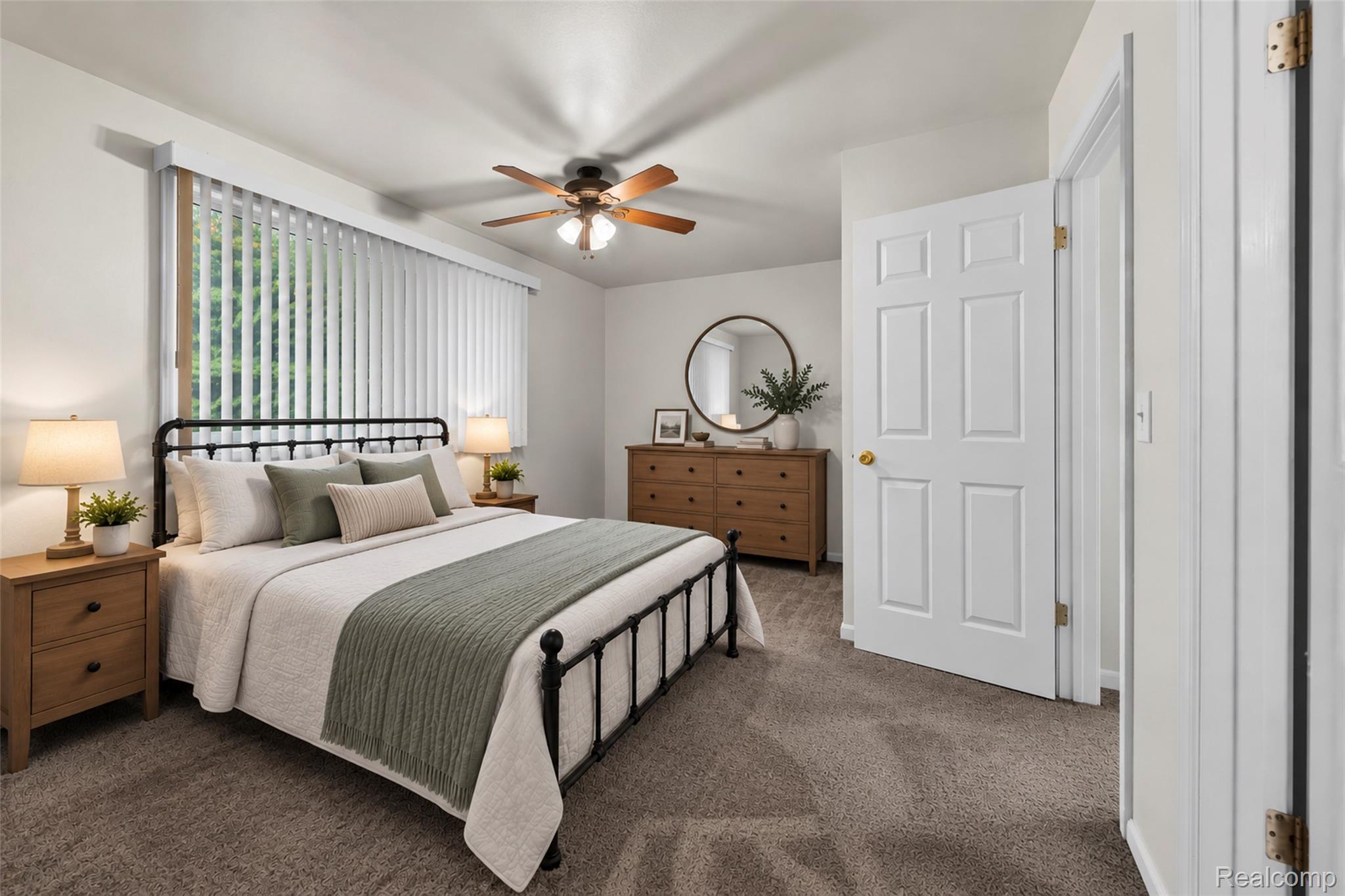 200 Fraser Street Rochester, MI 48307 - Photo 14 of 29 Wall-to-wall carpeting, window blinds, ceiling fan with integrated lighting, wood-finish dresser, and a paneled interior door