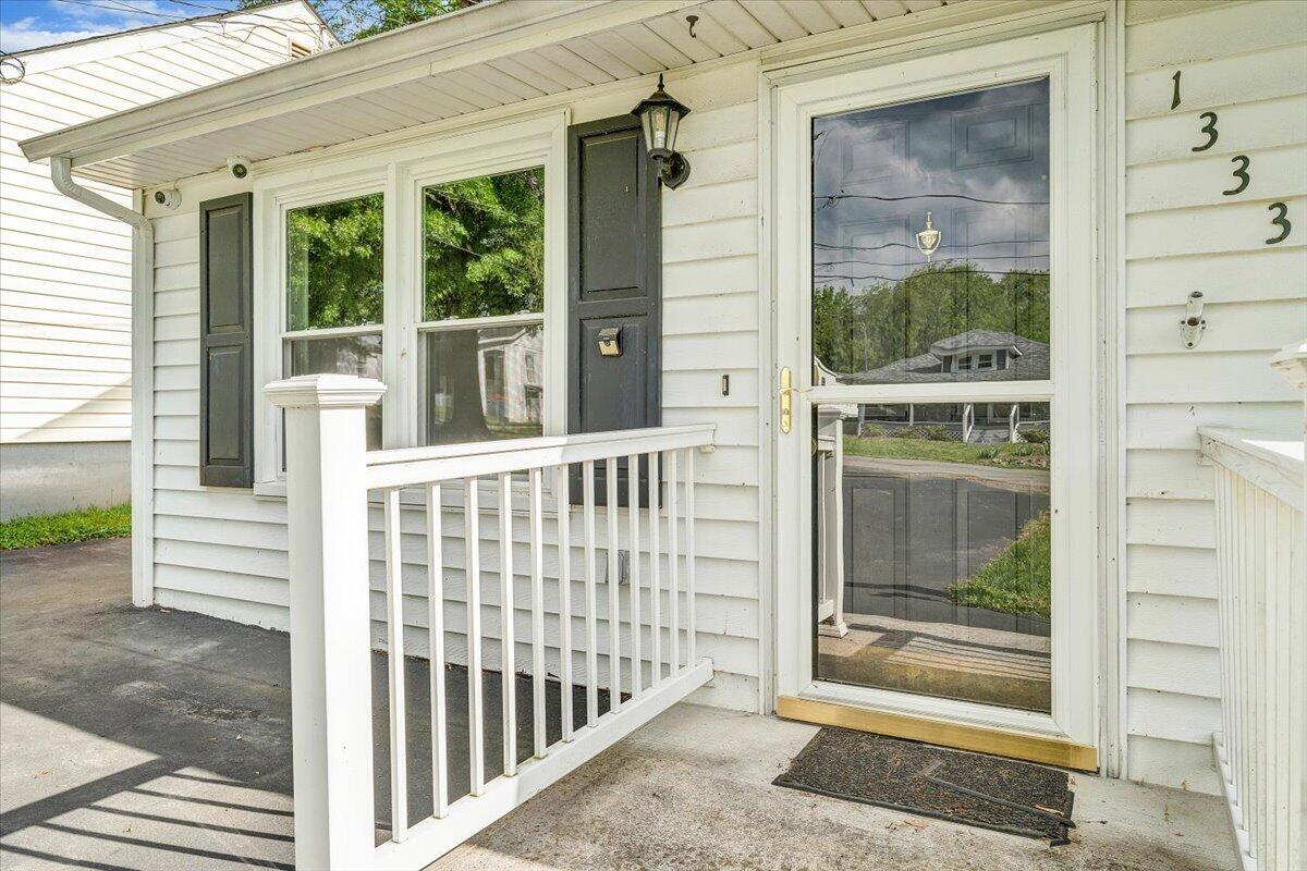 1333 Thomason Road Southeast Roanoke, VA 24014 - Photo 12 of 58 03-MIB08886-R5