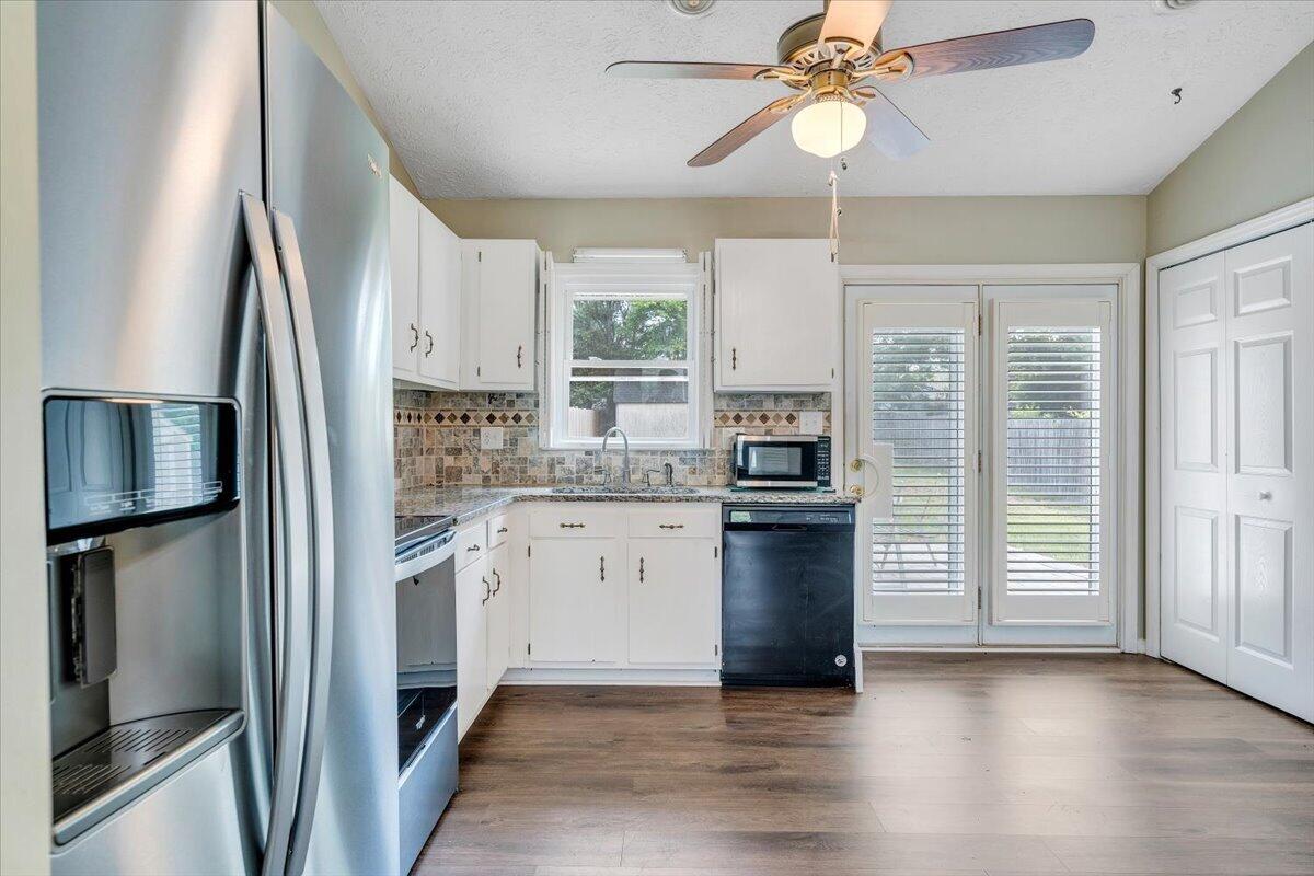 1333 Thomason Road Southeast Roanoke, VA 24014 - Photo 20 of 58 12-MIB08772