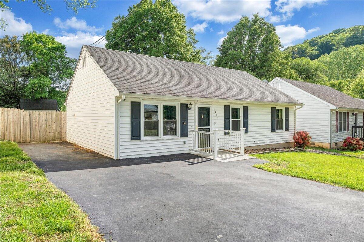 1333 Thomason Road Southeast Roanoke, VA 24014 - Photo 40 of 58 40-MIB08877-R5