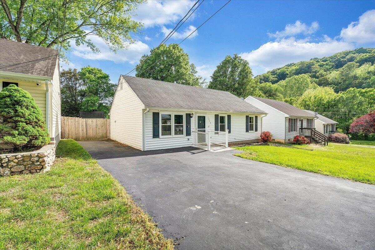 1333 Thomason Road Southeast Roanoke, VA 24014 - Photo 41 of 58 41-MIB08880-R5
