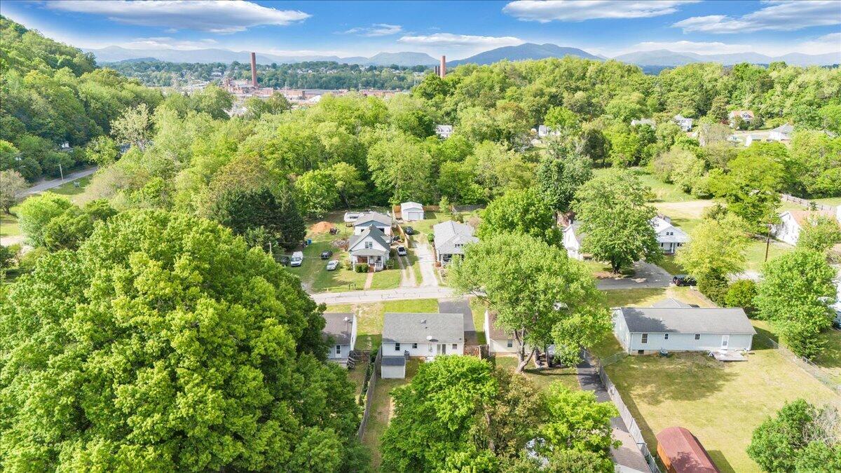 1333 Thomason Road Southeast Roanoke, VA 24014 - Photo 57 of 58 57-DJI_20260428170508_0013_D