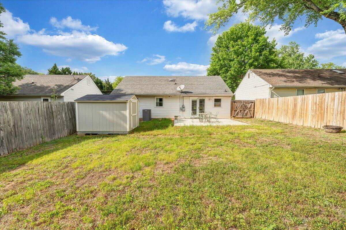 1333 Thomason Road Southeast Roanoke, VA 24014 - Photo 10 of 58 34-MIB08847