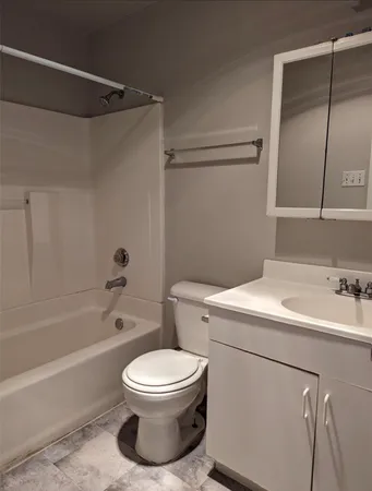 $1,400 | 2405 West Slaughter Lane, Unit B, Austin, TX 78748