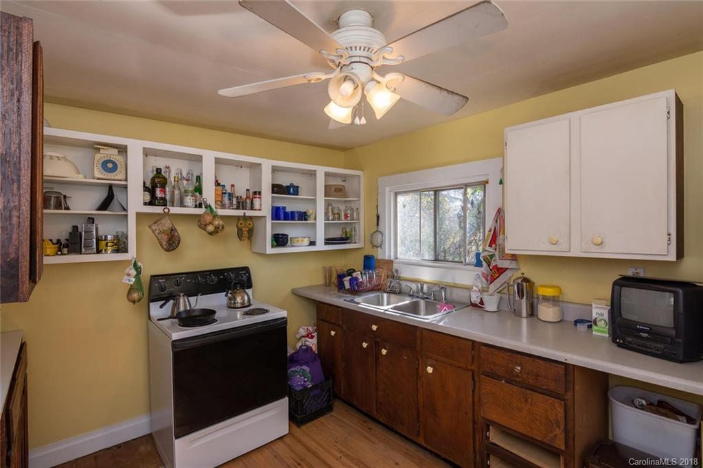 139 Martin Branch Road Leicester, NC 28748 - Photo 14 of 20 Gallery Image 14