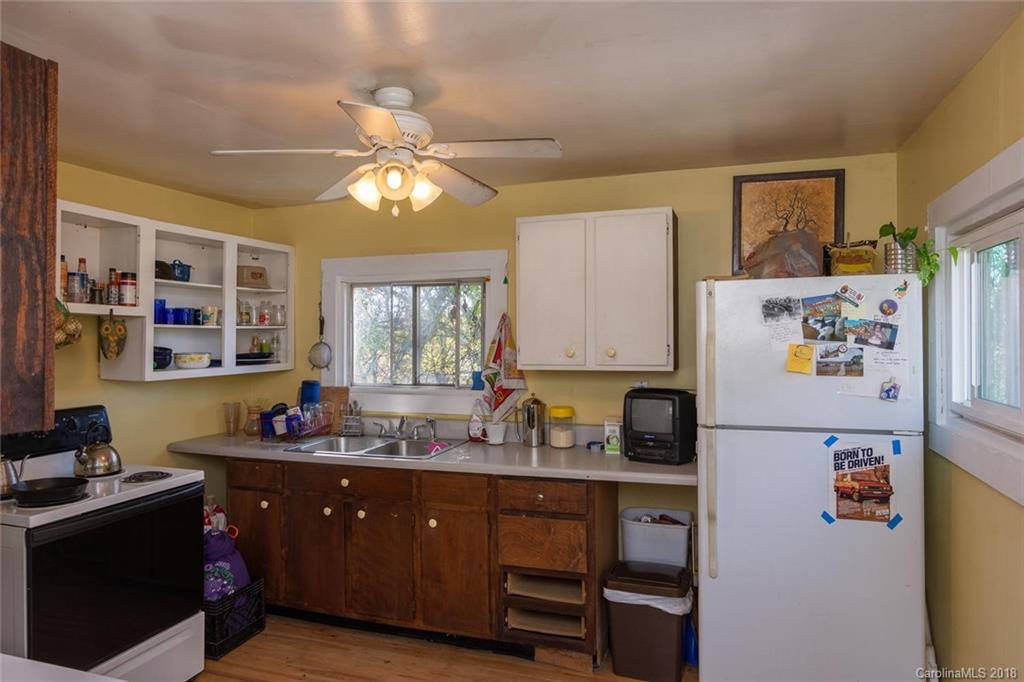 139 Martin Branch Road Leicester, NC 28748 - Photo 15 of 20 Gallery Image 15