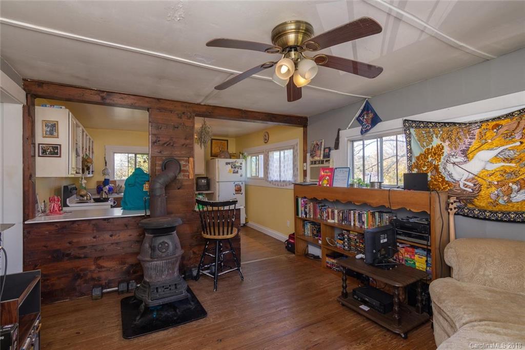 139 Martin Branch Road Leicester, NC 28748 - Photo 16 of 20 Gallery Image 16
