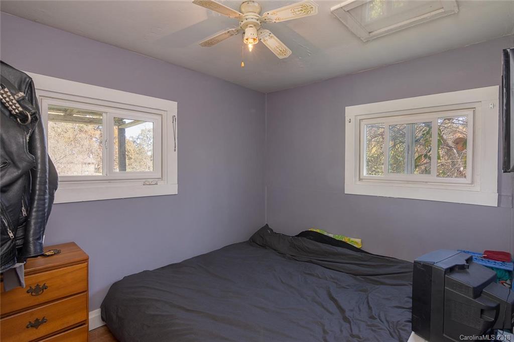 139 Martin Branch Road Leicester, NC 28748 - Photo 17 of 20 Gallery Image 17