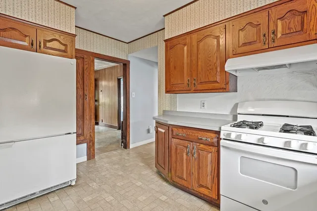 $599,900 | 6 Park Terrace, Milford, MA 01757