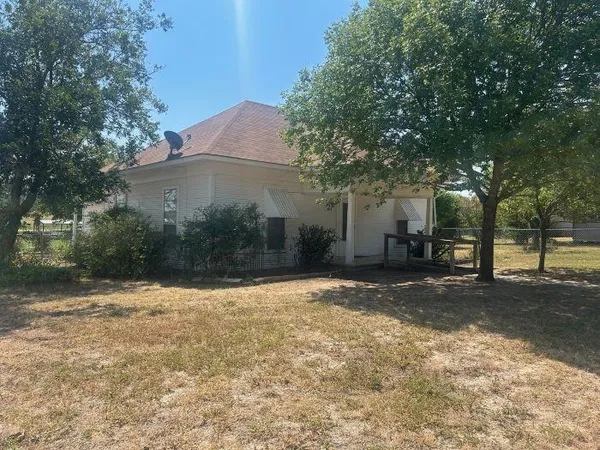 a backyard of a house