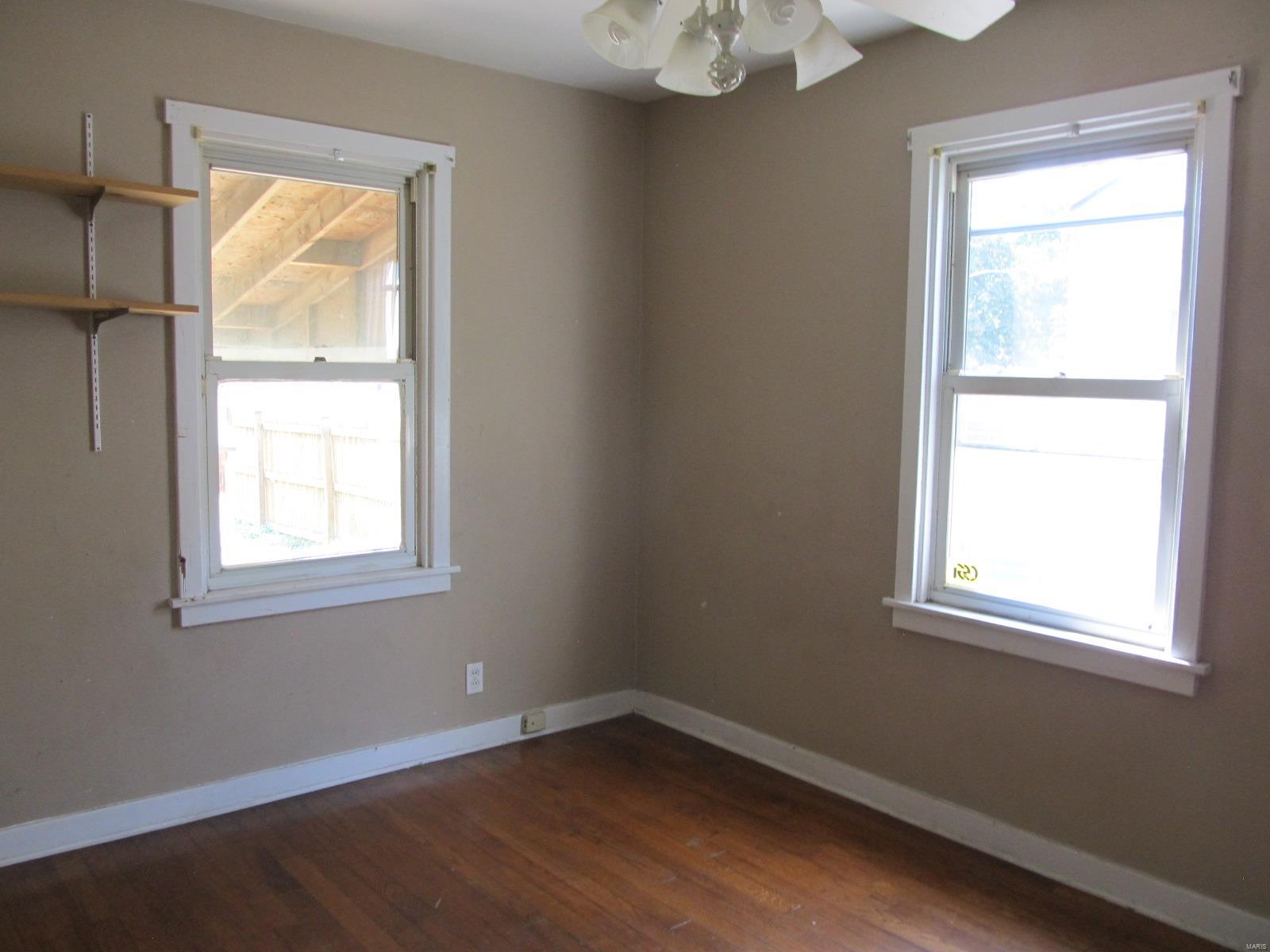 2872 Ralph Street Granite City, IL 62040 - Photo 7 of 12 Gallery Image 7