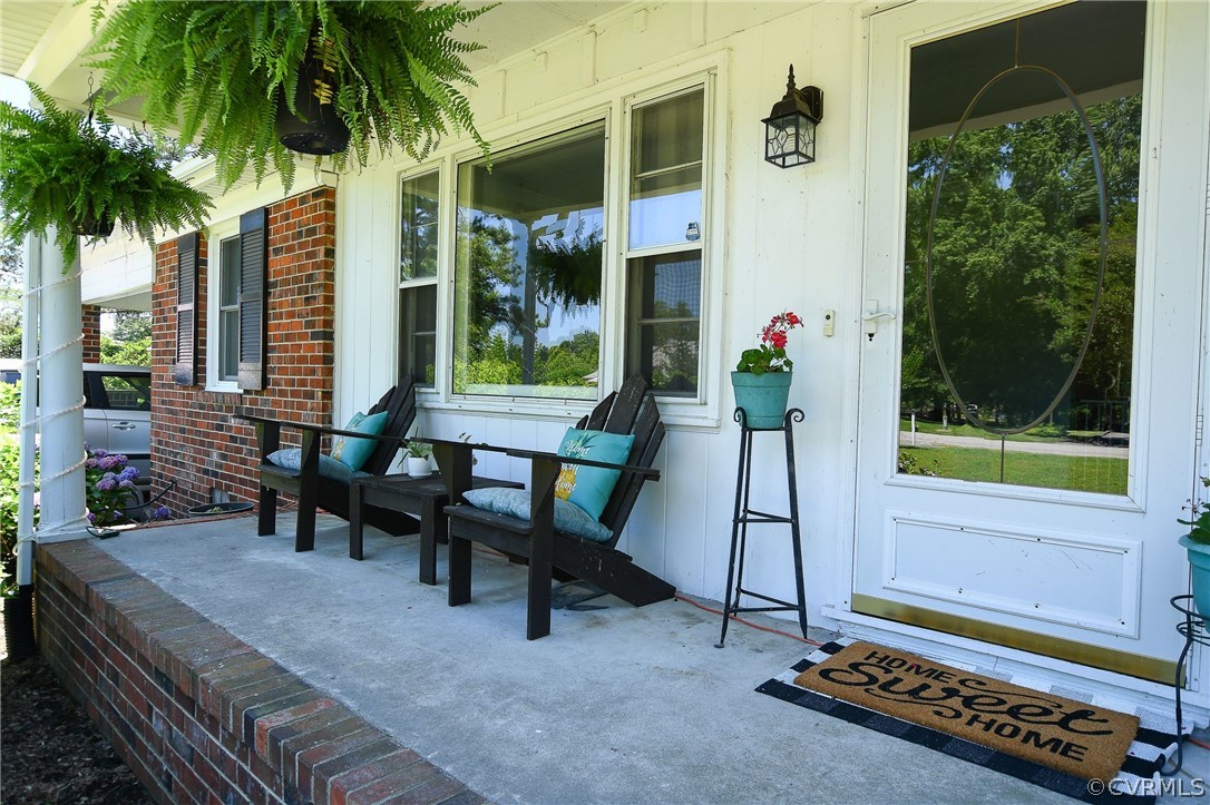 107 Choctaw Ridge Aylett, VA 23009 - Photo 3 of 21 Gallery Image 3