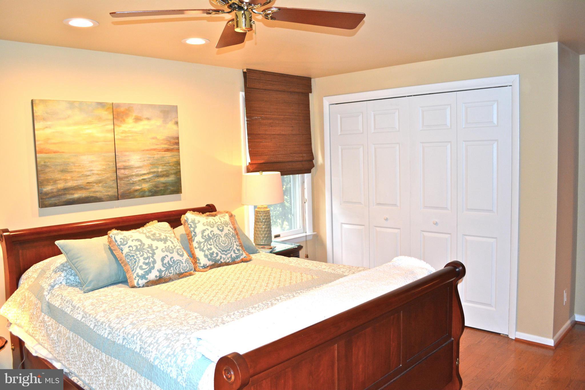 27817 Barnes Road Damascus, MD 20872 - Photo 13 of 30 Bedroom (Master)