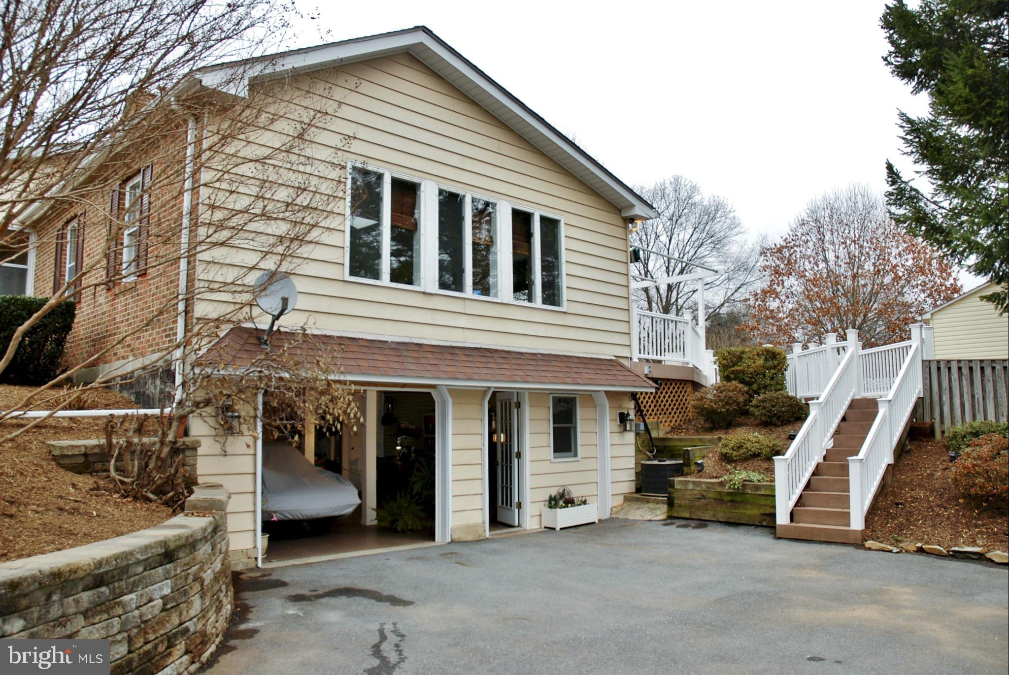 27817 Barnes Road Damascus, MD 20872 - Photo 28 of 30 Exterior (General)