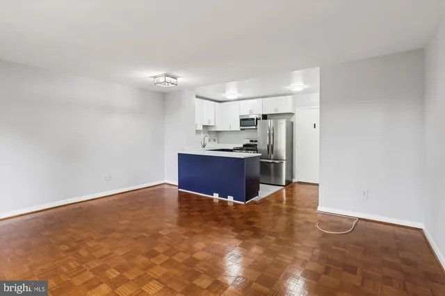 a bathroom with a bathtub and toilet