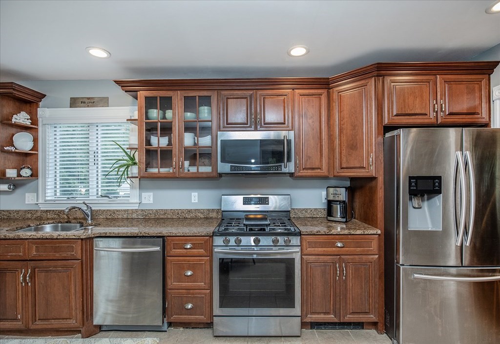 99 High Street Canton, MA 02021 - Photo 11 of 42 Gallery Image 11