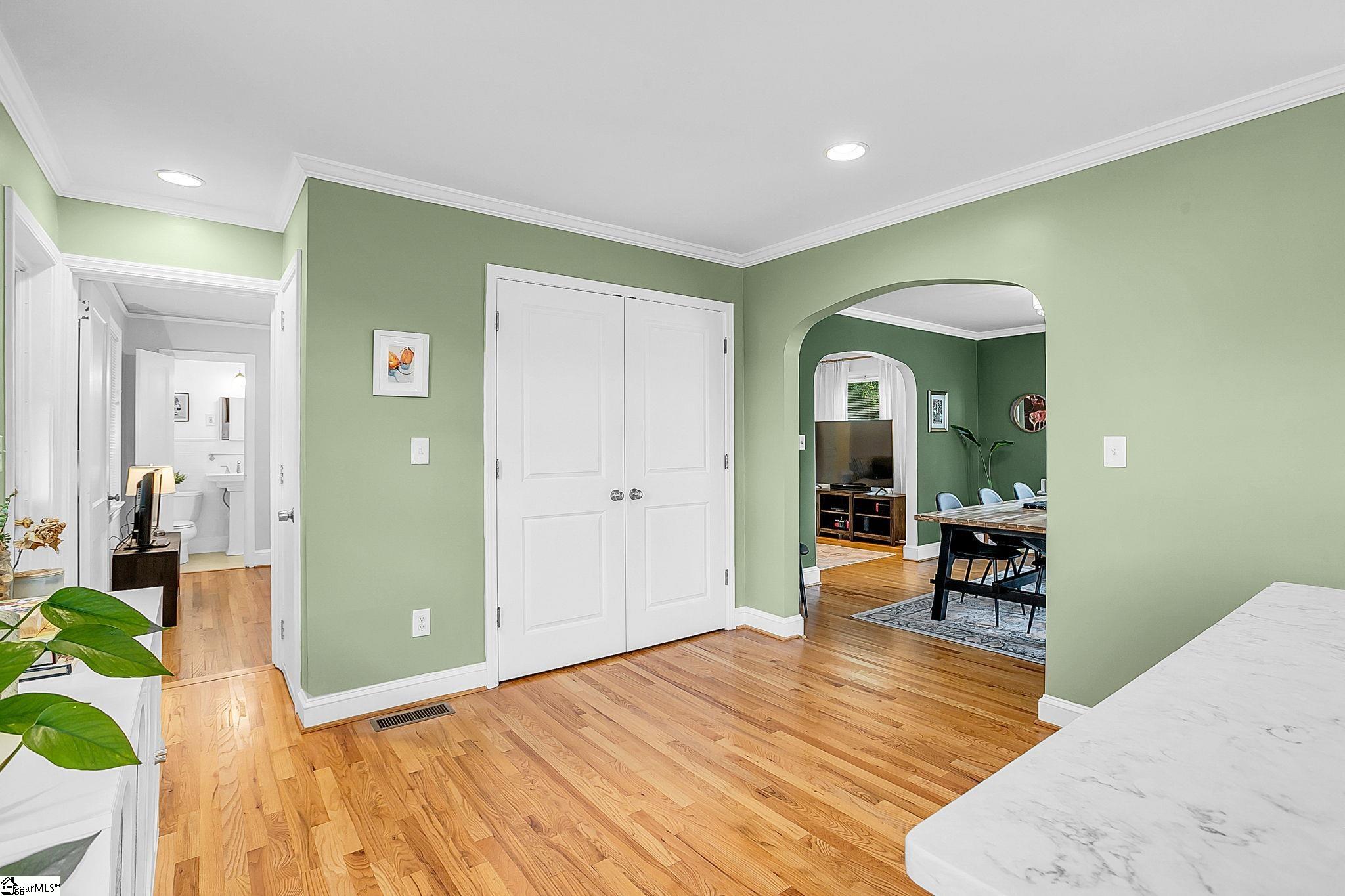 14 Midland Street Greenville, SC 29607 - Photo 14 of 43 Gallery Image 14