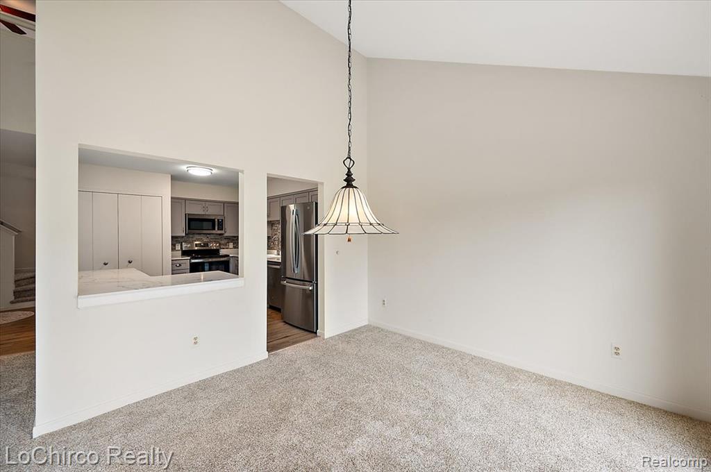 733 Hamilton Court Rochester Hills, MI 48307 - Photo 10 of 79