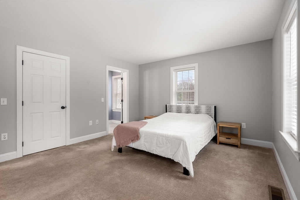 11 Whitney Road Berlin, MA 01503 - Photo 16 of 35 Gallery Image 16