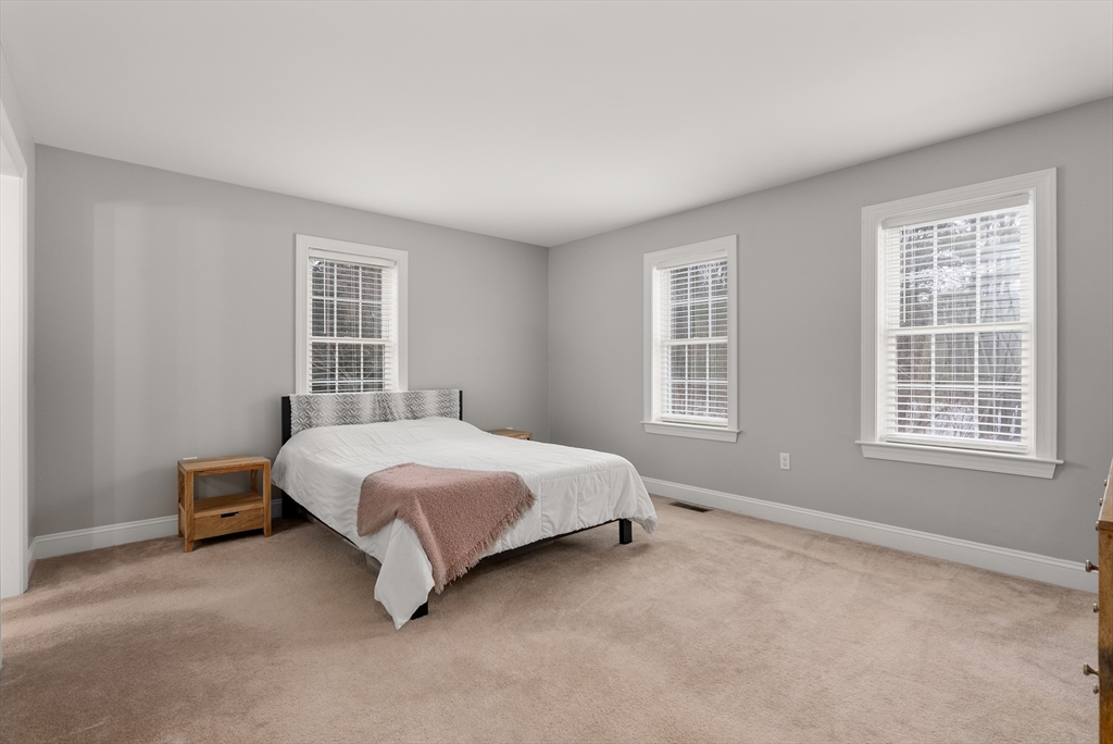 11 Whitney Road Berlin, MA 01503 - Photo 17 of 35 Gallery Image 17
